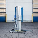 Böcker LMC Serie 4, kompakte Materiallift 01